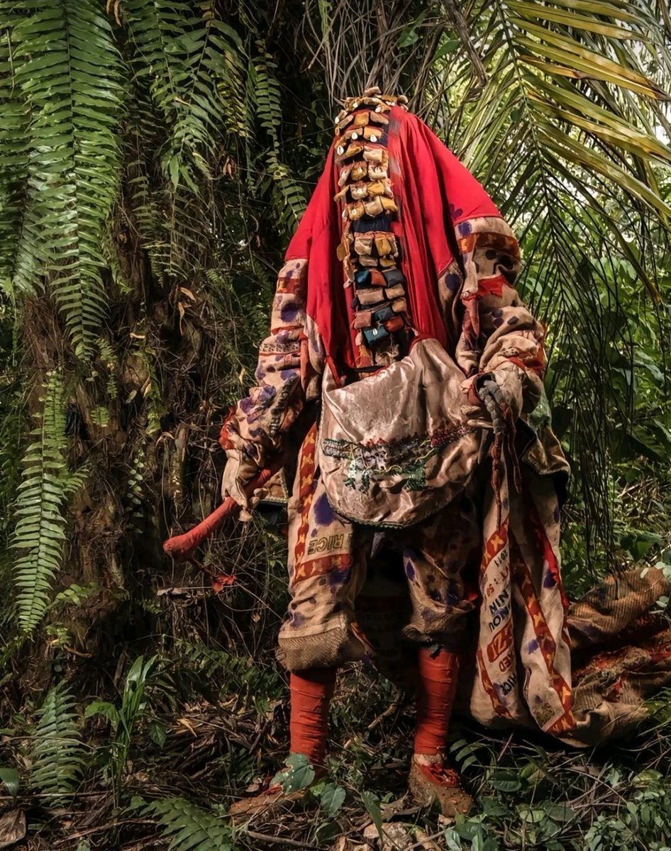 Saint_kermit's tweet image. Republic of benin 🇧🇯 has the best looking egunguns .... they just look heavenly