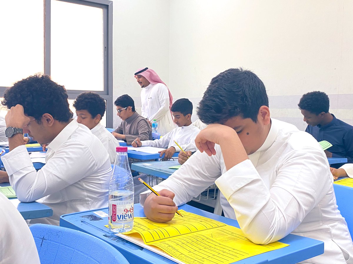 alfath2018_2022's tweet photo. الاختبارات |

تبدأ اليوم الأحد اختبارات الفصل الدراسي الثالث 
سائلين الله تعالى لطلابنا التوفيق والنجاح
#مكتب_التعليم_بالنسيم 
#تعليم_جدة https://t.co/OHaauyODSW