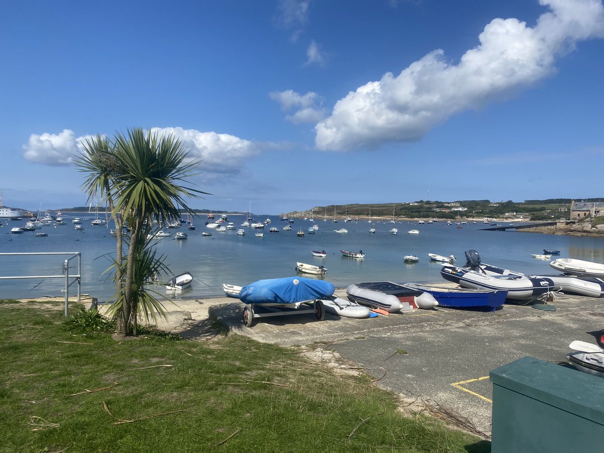 Just 5 spaces left on our day trip to the Isles of Scilly on Monday! Anyone in need of a last minute Father’s Day gift?! 🛥️🏝️🐬☀️

<a href="/HannahStitfall/">Hannah Stitfall</a> <a href="/CornwallLive/">Cornwall Live</a> <a href="/BBCCornwall/">BBC Cornwall</a> @beauty_cornwall <a href="/discoverscilly/">islesofscilly</a> <a href="/piratefm/">Pirate</a> <a href="/PadstowTIC/">Padstow Tourist Information Centre</a> <a href="/Cornwalloncam/">Cornwalloncamera</a>