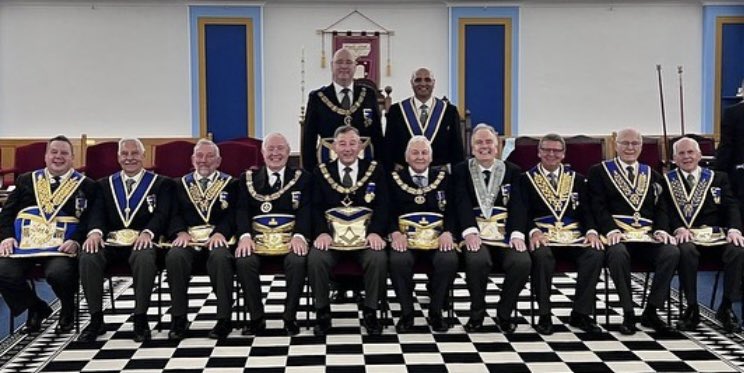 DerbysFreemason's tweet image. The Fons Vitae Lodge inaugural Tripartite Meeting with the Old Worksopian &amp;amp; Old Destonian Lodges.

Some distinguished Brethren were in attendance to see a wonderful passing ceremony 🙌
#Derbsyhire #Staffordshire @NottsMasons #Freemasons 
@UGLE_GrandLodge