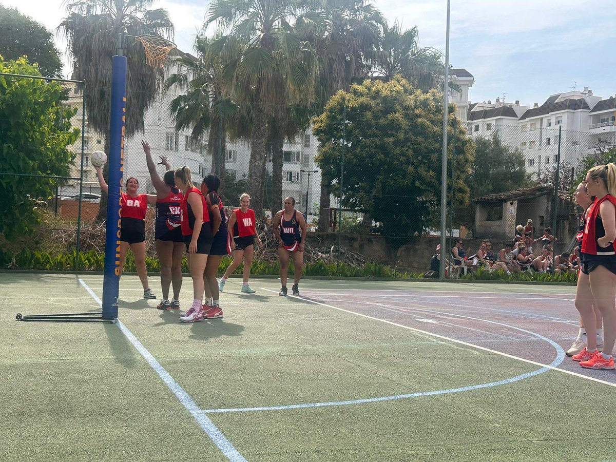NetballSwp's tweet image. Game 2 ladies are back in the game. 
Win for the daffo-fillies 7-6 ACG WARRIORS

#LoretDeMar #swpnetball