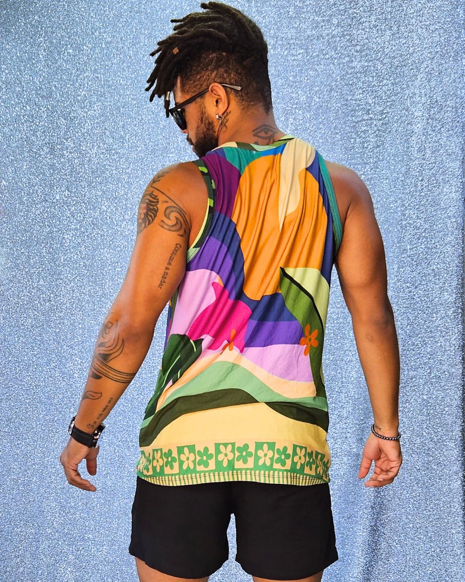 Rofermoda's tweet image. 🌿👕 Vista-se com estilo e conforto! Nossa nova camiseta em viscolycra estampada folhagem é a escolha perfeita para quem quer se sentir bem vestido o dia todo.