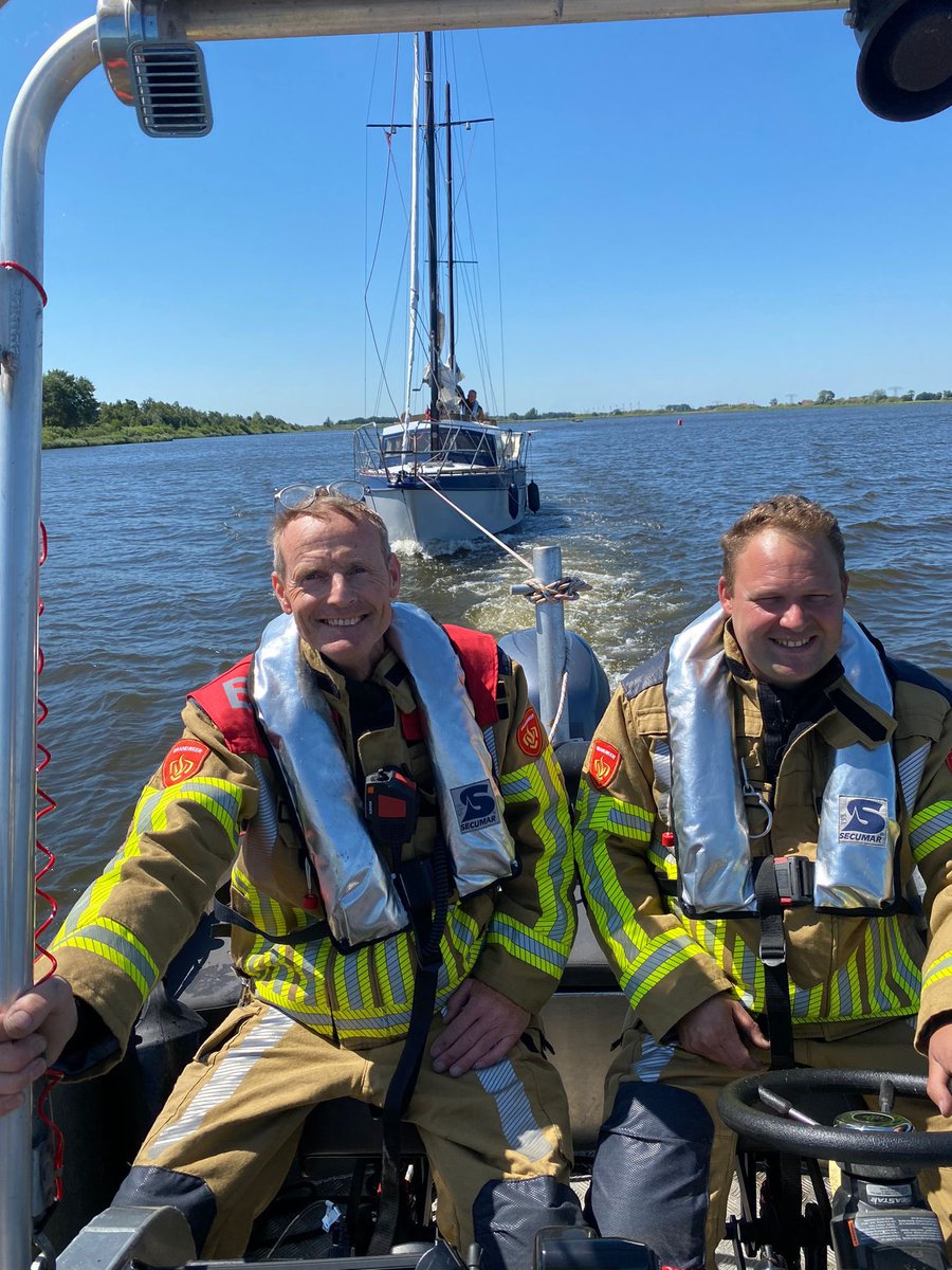 Van de week 3 uitrukken boot met over verhitte motor nacontrole gedaan. Bermbrand a6. En in boot een  hete accu verwijderd