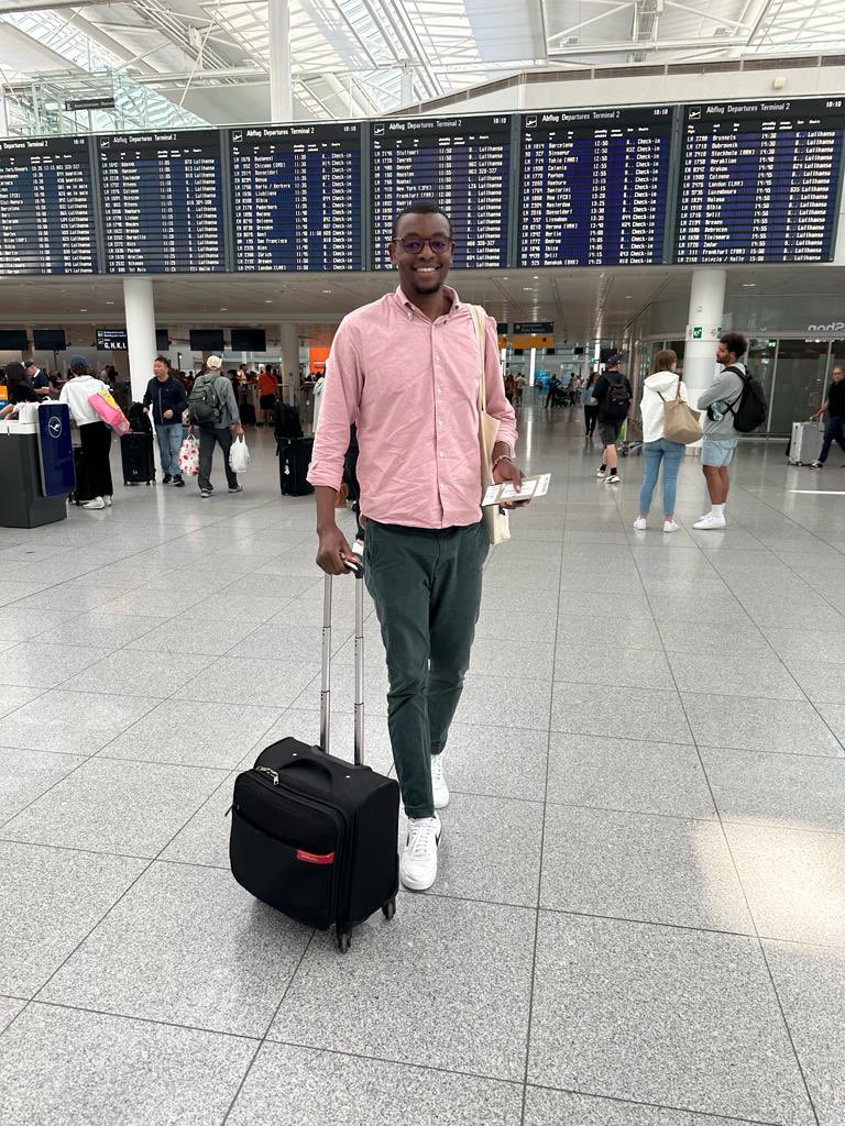 KakwenzaRukira's tweet photo. Hello, Washington DC 😍😍😍. United States of America 🇺🇸 book tour is beginning from here, then New York, Massachusetts, etcetera. Canada 🇨🇦 see you in a few days. https://t.co/MQpCseY2X7