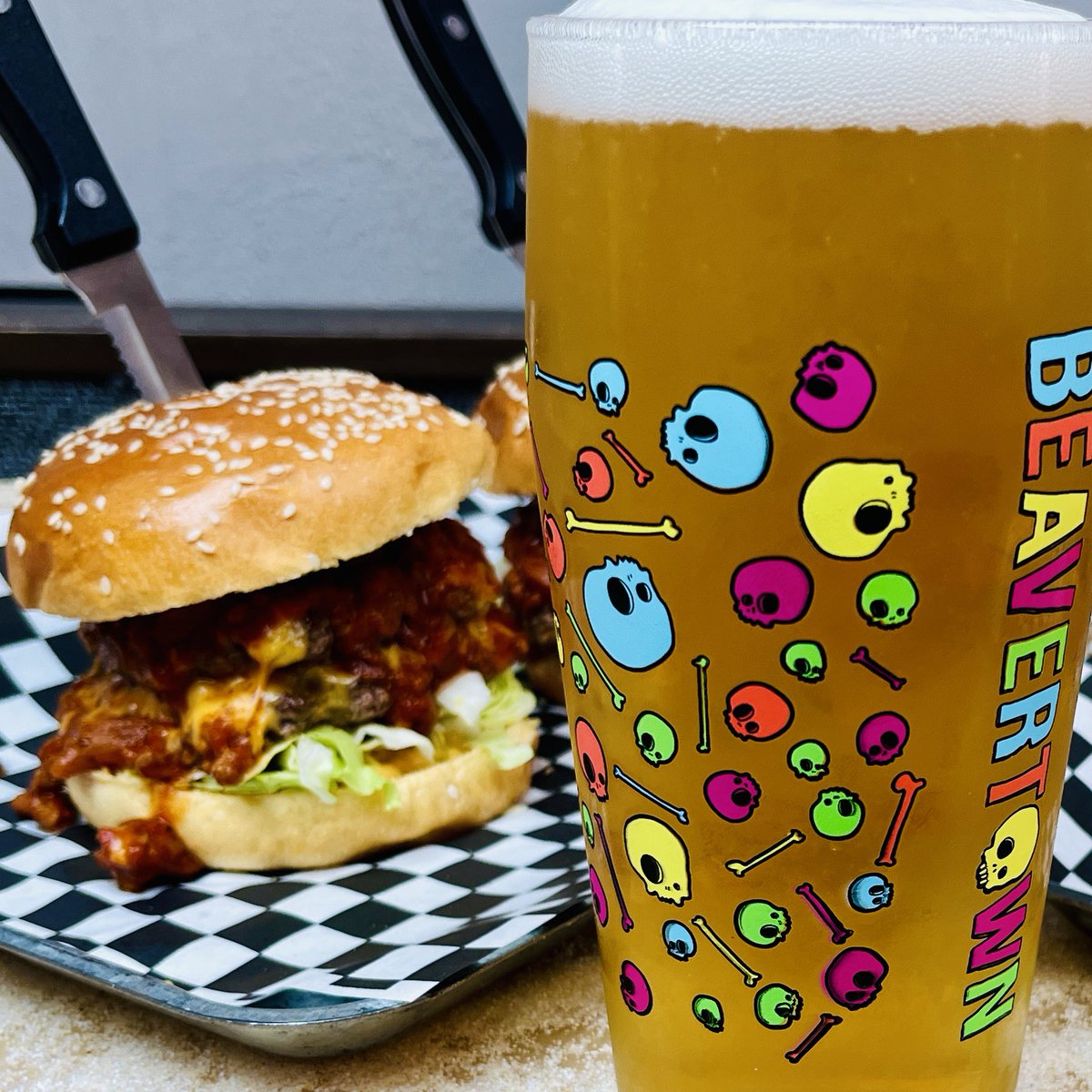 60% off burgers, wings, draught lager and cider today!

It’s the last day as The Yard, before we change to The Courtyard Ilkley!

£1.90 a pint of carlsberg and £5.18 for a burger and chips!! #FathersDay #ilkley #burgerlover