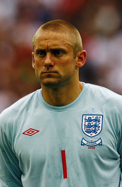 robertmdaws's tweet photo. #RobertGreen 12 #england caps https://t.co/A1vKfKxySs