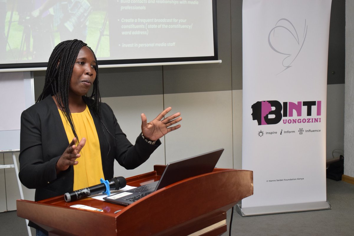 kymcaorg's tweet photo. There is a need to share the contributions Women MCAs make in the floor of the assembly through the media. Study has shown that 52% of Kenyans want politicians covered

Frenny Jowi
#KYMCAWomenRise
#KYMCAWomen
#BintiUongozini https://t.co/BmxExSF787
