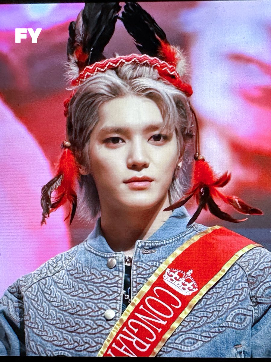 ForeverYong71's tweet photo. 230618 사운드위이브 팬싸

#태용 #TAEYONG #샤랄라 #SHALALA https://t.co/Wj4REnuel5