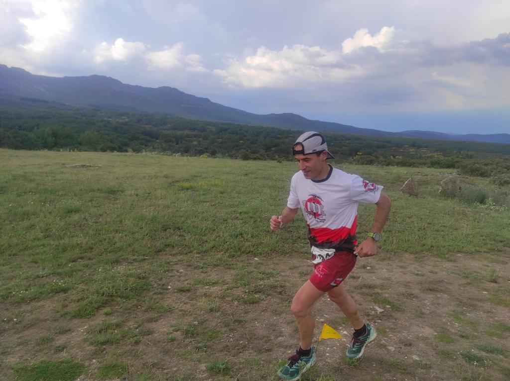 RecorreGuada's tweet photo. 📸 Aquí os dejamos algunas imágenes del gran ambiente vivido ayer 17 de junio en la celebración de la CIRCULAR ALTO REY 2023. 

🏃¡Gracias a todos por participar!

#carrerasmontaña #RecorreGuada #CircuitodeCarreras #circuitodecarrerasdipu #AltoRey https://t.co/mf4V8h7o0B