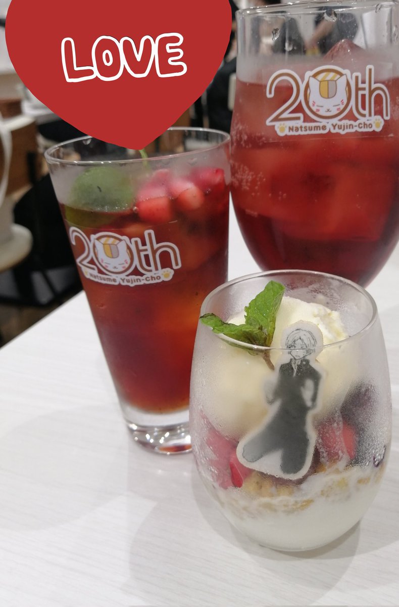 Aslan_0812_e's tweet photo. 行けたーーー！！🥲
しぬほど幸せ空間でした、、皆さん優しいし色んな方が夏目好きなことを実感できました😌✨
先生のメッセージもみれたし幸せですほんとに。。。次も絶対コラボカフェ行きたいです🤝🏻🤝🏻 https://t.co/LuPbATdhSI