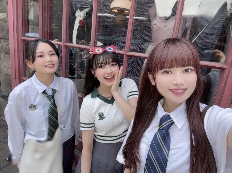 teyucheng's tweet photo. わしもこの子たちとハリポタの学校通いたいわ🥹😂 https://t.co/RPjmhv5DZG