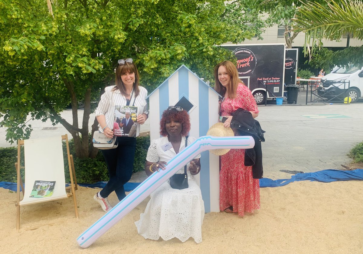 stefninie's tweet photo. ✅ Festivités, partages, jeux, musique, détente et un débat sur la #densité dans nos #villes 👩🏻‍💼🌆🎺⛱️
🗣️ A #Courbevoie, avec @jakossowski, nous assumons l’intensité urbaine pour en faire un atout au quotidien et construire nos projets pour les #courbevoisiens ♻️💡 https://t.co/ym2R6yjC6e