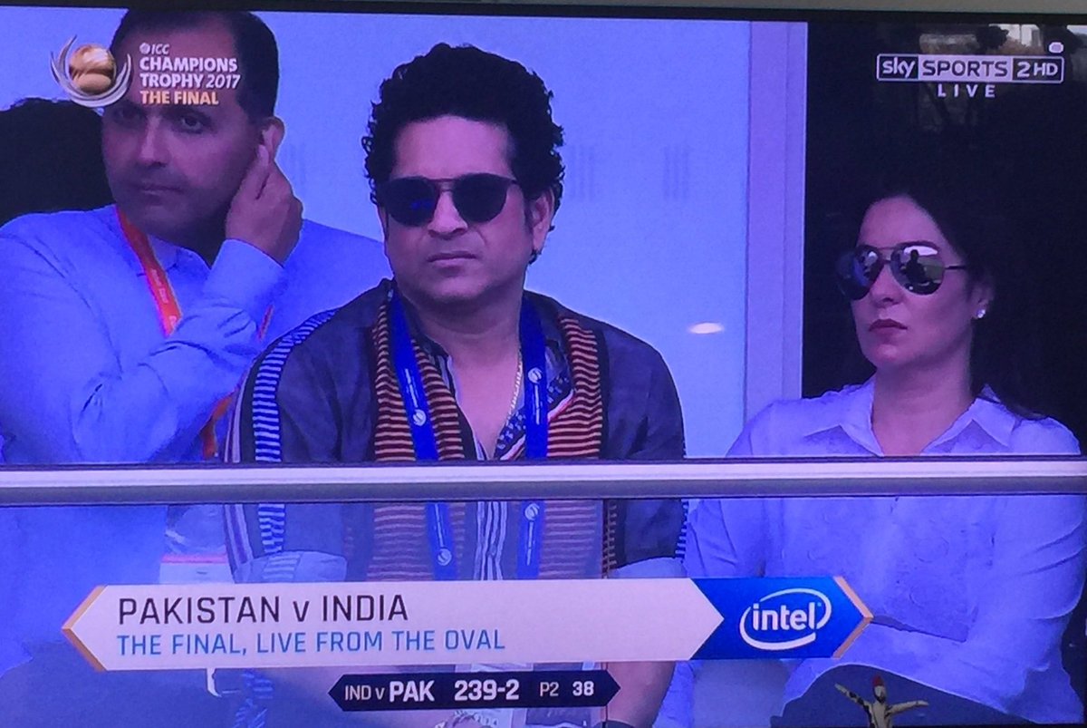 pacrisen's tweet image. Sachin Tendulkar tweeting about hockey after having spent the entire day at a cricket match