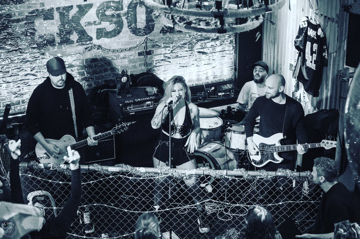 Who’s coming to see us at Slim Jims Liquor Store on Friday? We will also be headlining at The Star In Shoreditch on 12th July! Tickets for the 12th below ⛓️ 

link.dice.fm/q93574ed59fa

.
.
.
.
#london #londonlivemusic #londongigs #londongigscene #ukrockband #femalefrontedrock
