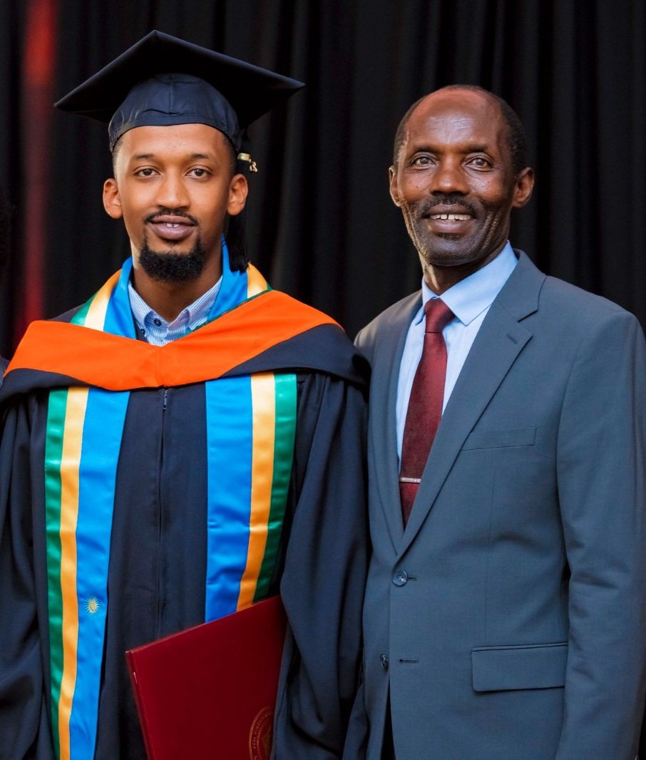 cmu_africa's tweet photo. Fathers are the epitome of strength and courage, patience and affection. We extend warm greetings to all fathers on this special occasion! #HappyFathersDay
#FathersDay https://t.co/3cUfkUDn3r