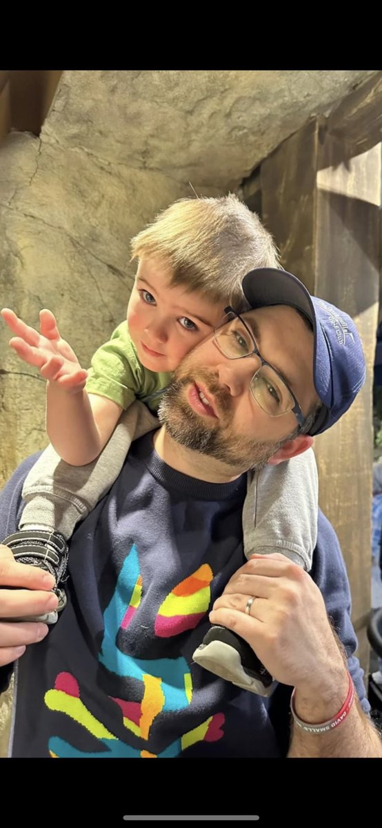 Daniel Gibson (@danielgibsonatt) on Twitter photo The reasons I do anything I do!! Love my babies so much! Being a father is what my life is about!! #FatherAndSon #fatherdaughter #HappyFather <a href="/LifeAtATT/">Life at AT&T</a> <a href="/KokomoTeam/">KokomoStoreATT</a> @WolfpackGLM The reasons I do anything I do!! Love my babies so much! Being a father is what my life is about!! #FatherAndSon #fatherdaughter #HappyFather <a href="/LifeAtATT/">Life at AT&T</a> <a href="/KokomoTeam/">KokomoStoreATT</a> @WolfpackGLM