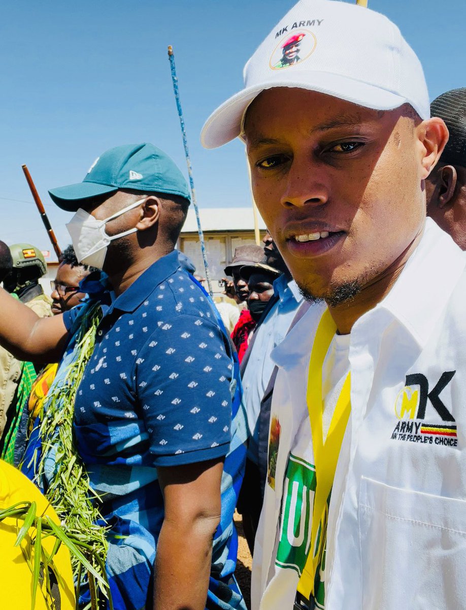 MwesigyeFranks's tweet photo. “Like” if you love Gen MK because of Me &amp; “Retweet” if you love him because of his ability and potential to lead us! 

#GenMK2026 https://t.co/2iYlkJTeCB