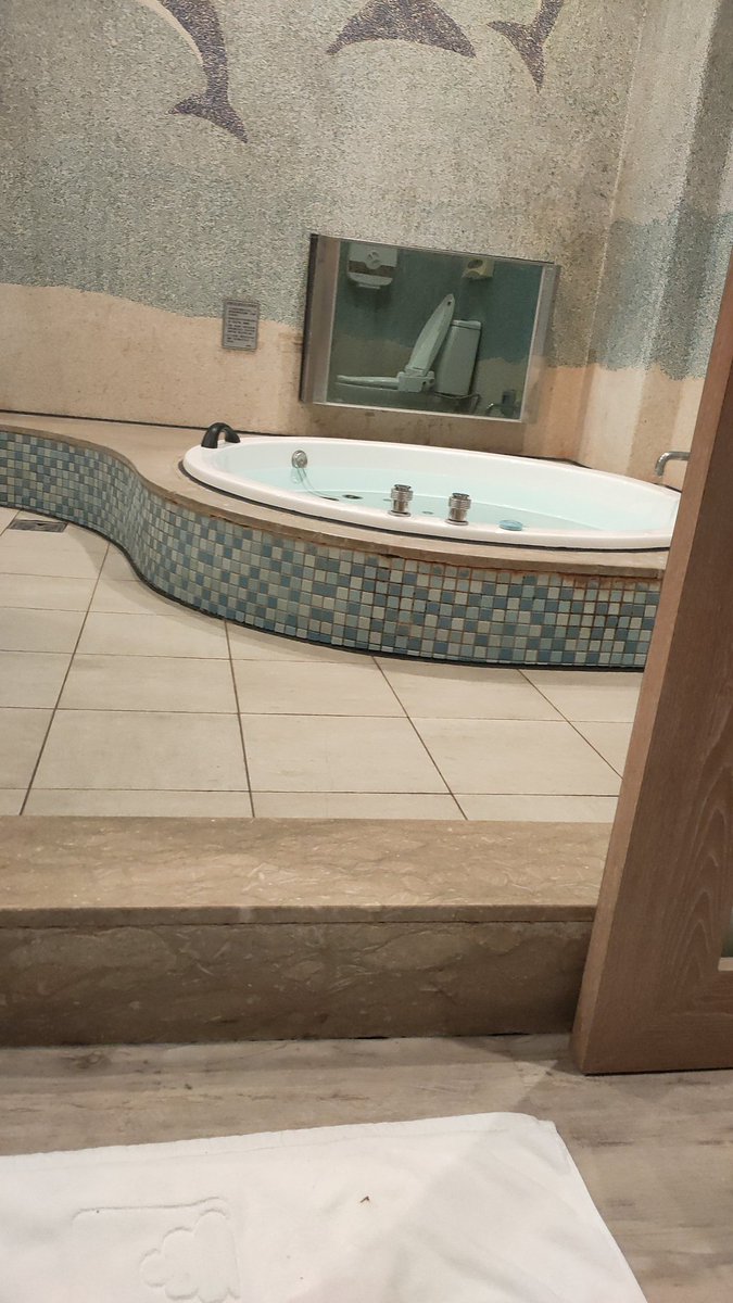 有一對要來嗎
#台南 #情侶 #夫妻