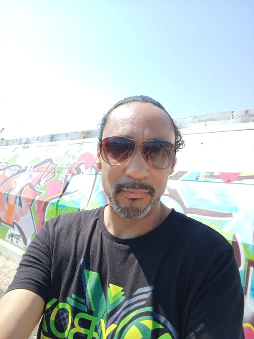 Looking totally hot today, even with the geeky shirt. https://t.co/7qaVcAo8z4<a href="/tag/ps4share"class="tags"><span>#ps4share</span></a><a href="/tag/ghostoftsushima"class="tags"><span>#ghostoftsushima</span></a>