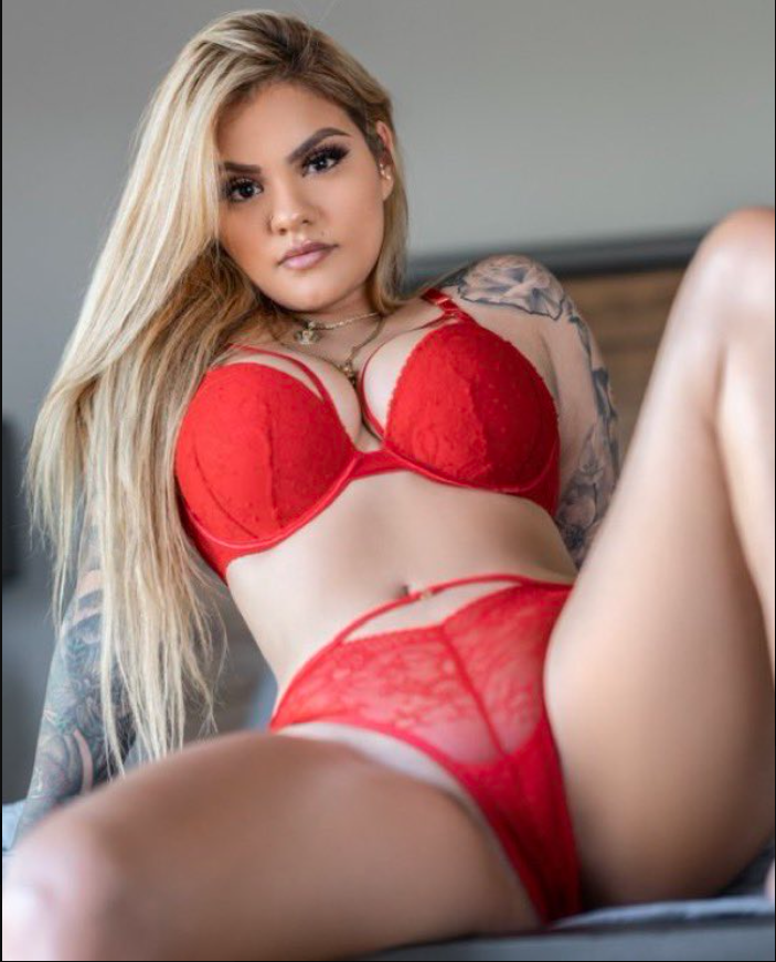 SweetMoms5's tweet image. Do you eat pussy?