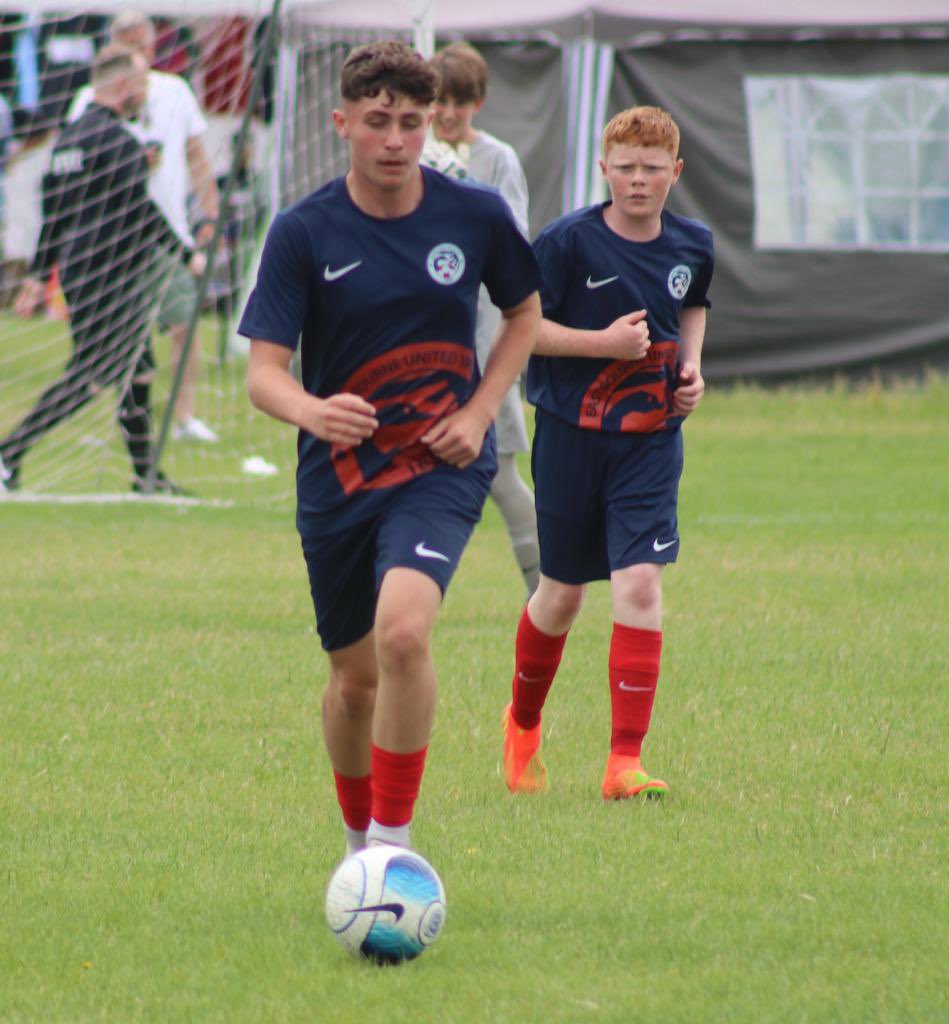 eastbourneuyfc's tweet photo. Super effort yesterday at the @ACESfootballUK despite losing in the 1/4 finals. Won all games without conceding a goal in open play. Squad looking strong for next season. Ready to compete again in the @jpluk https://t.co/HyazNPnwGo