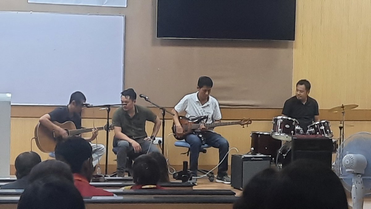 ShanatRam's tweet photo. NIT Staff Band Nagaland 
#THANKS
#NITNAGALAND
@ebsb_yuvasangam
@NITRR
#ebsbyuvasangam
#yuvasangam
#ekbharatshreshthabharat
#Nitraipur
#Nitnagaland
#youthexchange
#culture
#Cultureexchange 
#yuva
@Aicte_india 
@Eduminofindia
@dpradhanbjp https://t.co/9D9N5i5pHJ