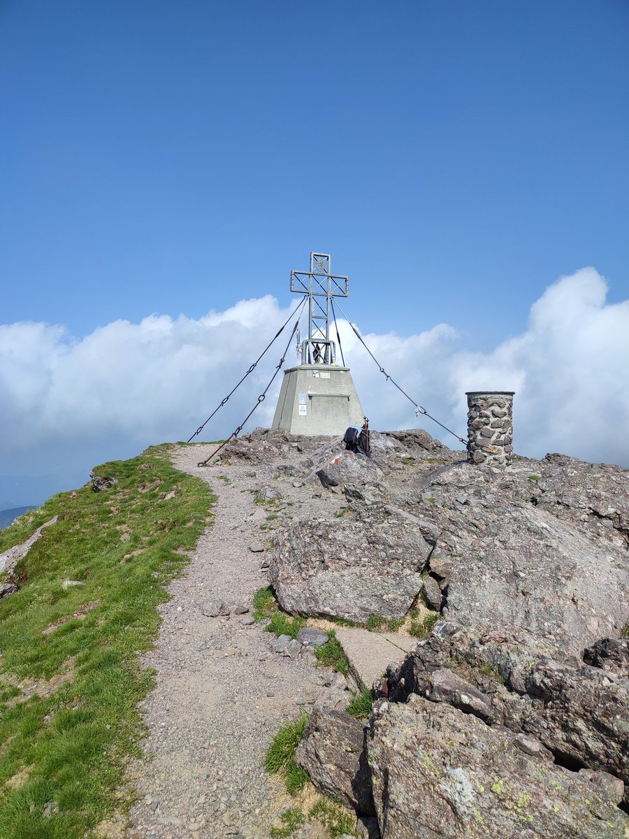 acquistalessio's tweet photo. Sempre bello il pizzo dei tre signori ...🔝⛰️☀️
#valgerola
# Valtellina https://t.co/WotlD7Y5t2