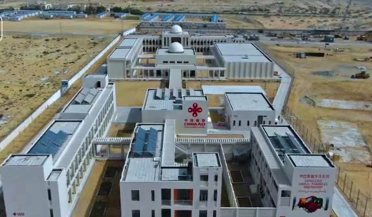 PlanComPakistan's tweet photo. "🎓Pak China Technical &amp; #VocationalInstitute in #Gwadar is paving way for a skilled workforce. 

Thanks to its establishment as a Strategic Economic Development (SED) project under the umbrella of #CPEC

Empowering #youth with technical education for a brighter future! 🙌✨ https://t.co/jW1iuqQgyd