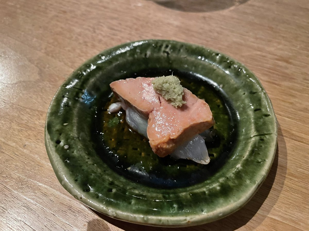 JFFakiWxFPepmoI's tweet image. 🐖2023年2Qの食い意地🐖

#アントニオ　@南青山
#小野木   @広尾
#THEAPOLLO    @銀座