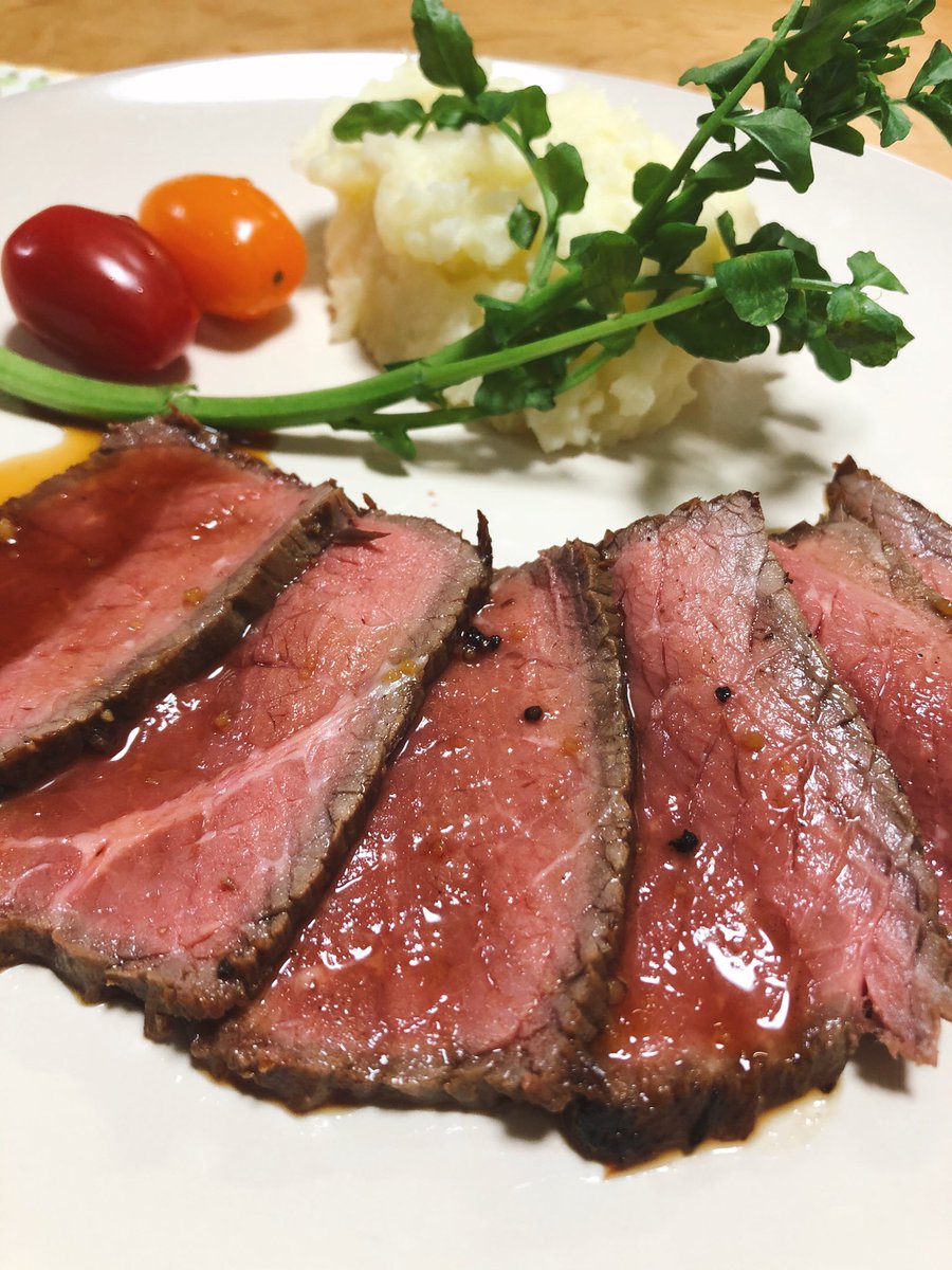 オヤジ渾身のローストビーフ🥩🧑‍🍳
実食！🍽😆🎉