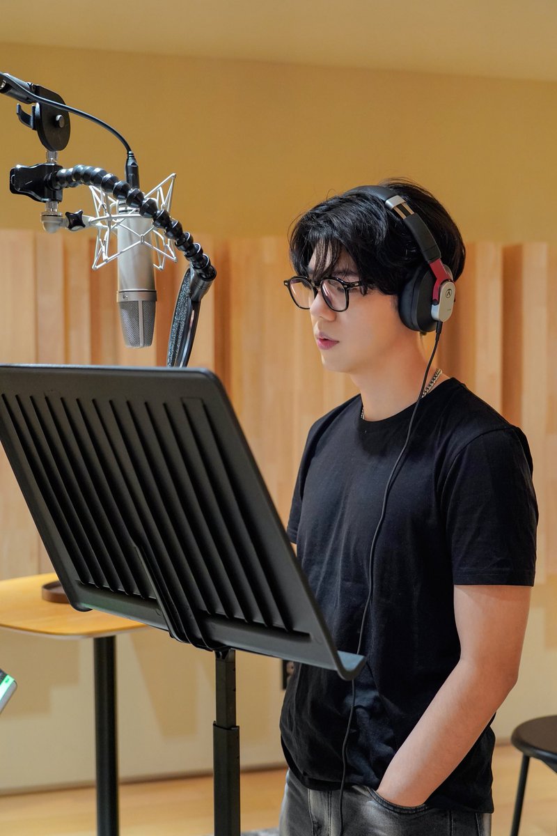 PLT_twt's tweet photo. JTBC <킹더랜드> OST Part.1
‘Gaho - Yellow Light’
2023.06.18 6PM(KST) Released

Recording Behind The Scenes

🎧 https://t.co/075g80vLK8

#가호 #Gaho
#KingtheLand #OST #YellowLight #이준호 #임윤아
#PlanetariumRecords #PLT https://t.co/h34WV8K7jI