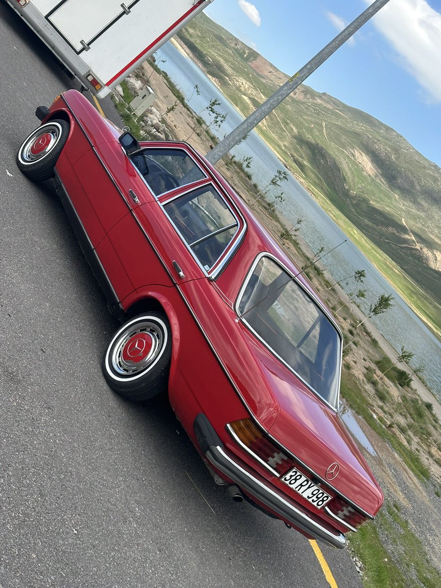 ykp_mhroglu's tweet photo. #mercedes 
#klasik https://t.co/AZ5zdUaTqe