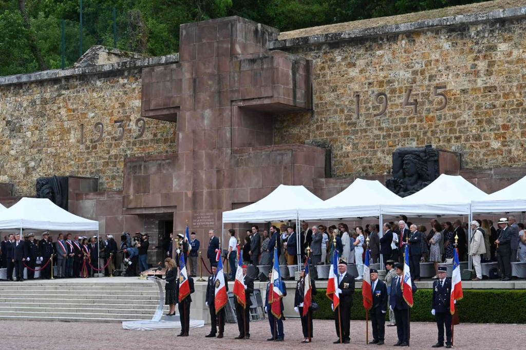 prefpolice's tweet image. #18juin 🇫🇷 | Commémoration avec @prefpolice au Mont-Valérien de l'appel du 18 juin du général de Gaulle.