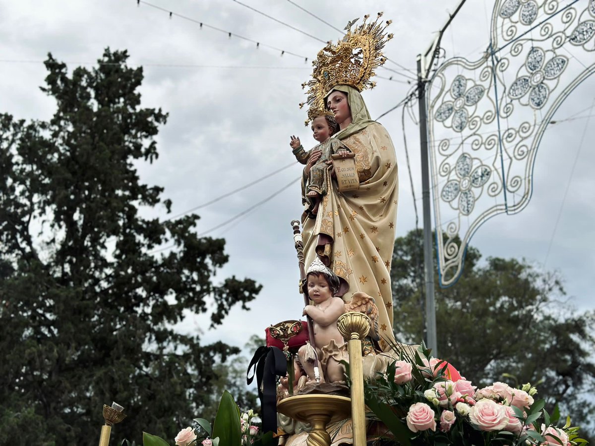 AytoArchena's tweet photo. ⛪️‼️La 𝑷𝒂𝒕𝒓𝒐𝒏𝒂 𝒅𝒆 𝑨𝒓𝒄𝒉𝒆𝒏𝒂 vuelve a su ermita del @aguadearchena ‼️

Con su regreso, se pone fin a las fiestas patronales de #Archena 2023, que este año han tenido un éxito de participación en todos sus actos. https://t.co/FR7HGTcqly