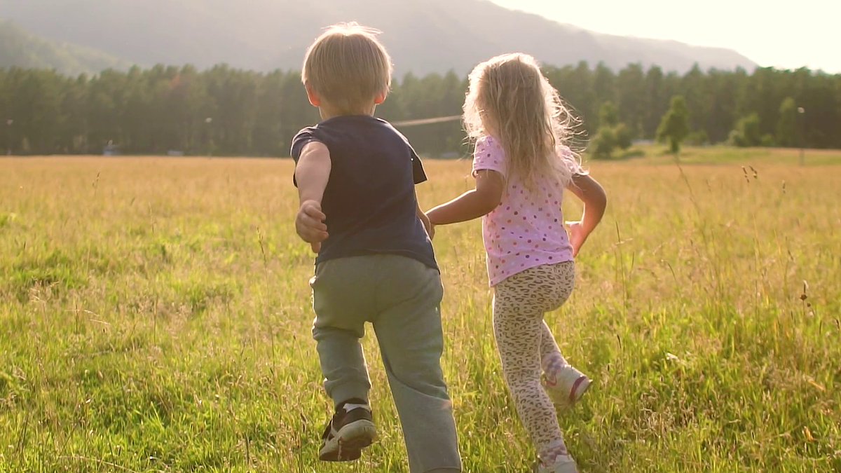 CaptureYourGlow's tweet image. Dad: A son's first hero, a daughter's first love. On this Father's Day, let's celebrate the incredible bond between fathers and their children. 🌟❤️ #FathersDay #FatherChildBond with @BessteStore besste.com/en-ca/search?q…