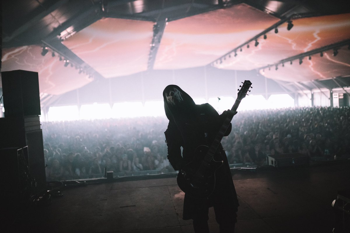 Sacred moments in time, captured at <a href="/GraspopMetal/">GraspopMetalMeeting</a> by <a href="/Adamrosssi/">Adamrosssi</a> 

Come Tuesday, once again at the behest of <a href="/slipknot/">Slipknot</a> , Hamburg shall gather in Worship.