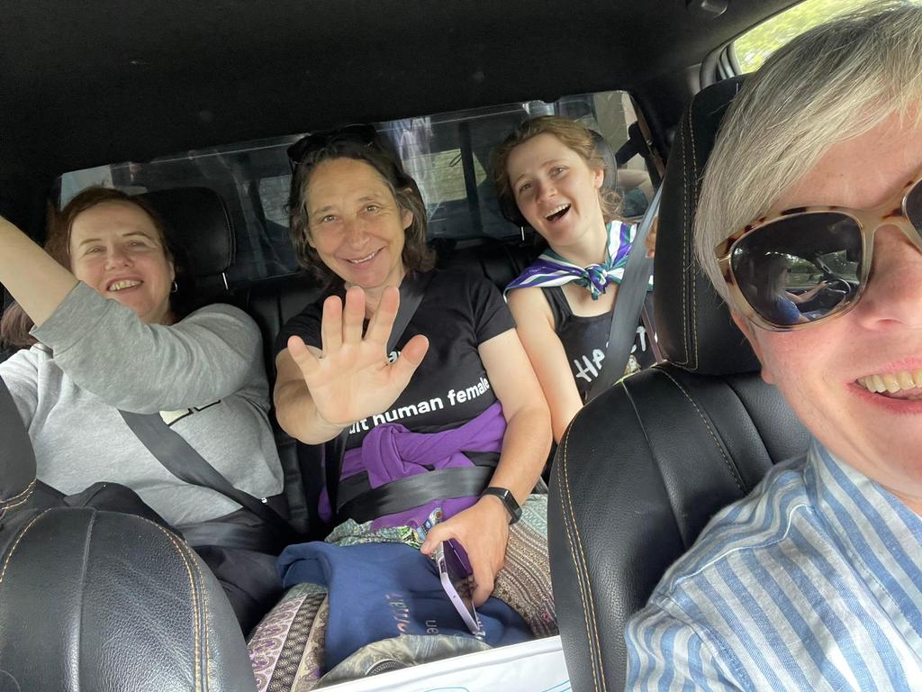 @Carriedenne1 @rowinggeek @HenleywRegatta @thetimes @WomensRightsNet I took a carful of @WRNThamesValley terven to Henley so we could raise awareness. We had a great day. Quite a few people thanked us for being brave enough to try to help #SaveWomensSports
