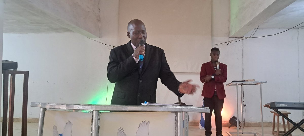 Arnoteo2's tweet photo. Sunday service Bwaise Worship Centre Yesu Akwagala with pastors Arnold Kikonyogo , Teojude Kikonyogo and Pastor James Kyagambidwa from kalagi worship 
Theme: #your_kingdom_come 
Sub Theme: Characteristics of a Kingdom
Script ref Matthew 6:10, Matthew 25:14-30, 
Genesis 1:26-28 https://t.co/WXeOsVm7nV