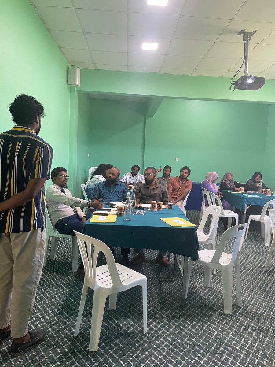 Continuing our collaboration with Transparency Maldives, we have begun a social audit in Laamu Atoll today. This EU-funded three-day training program includes sessions on whistleblowing, RTI, and tools on social accountability.
<a href="/TransparencyMV/">Transparency MV</a> <a href="/EU_Maldives/">EU in the Maldives</a>