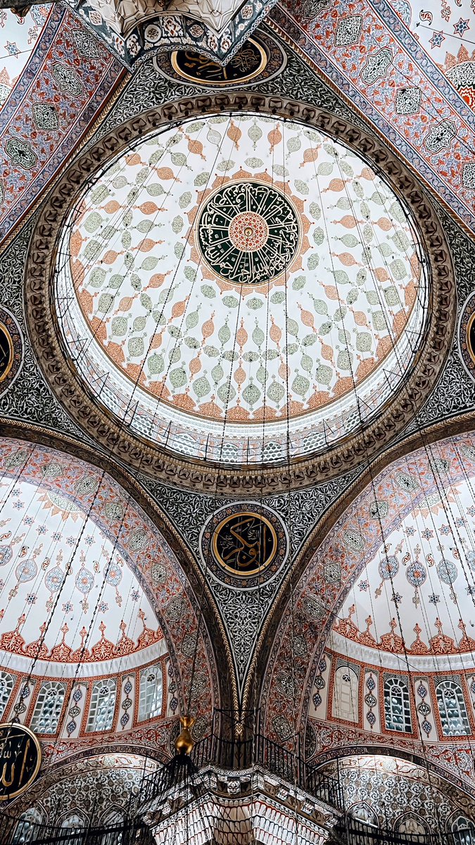 busraakarsuu's tweet photo. yeni cami ✨ https://t.co/hvjrI8PEsV