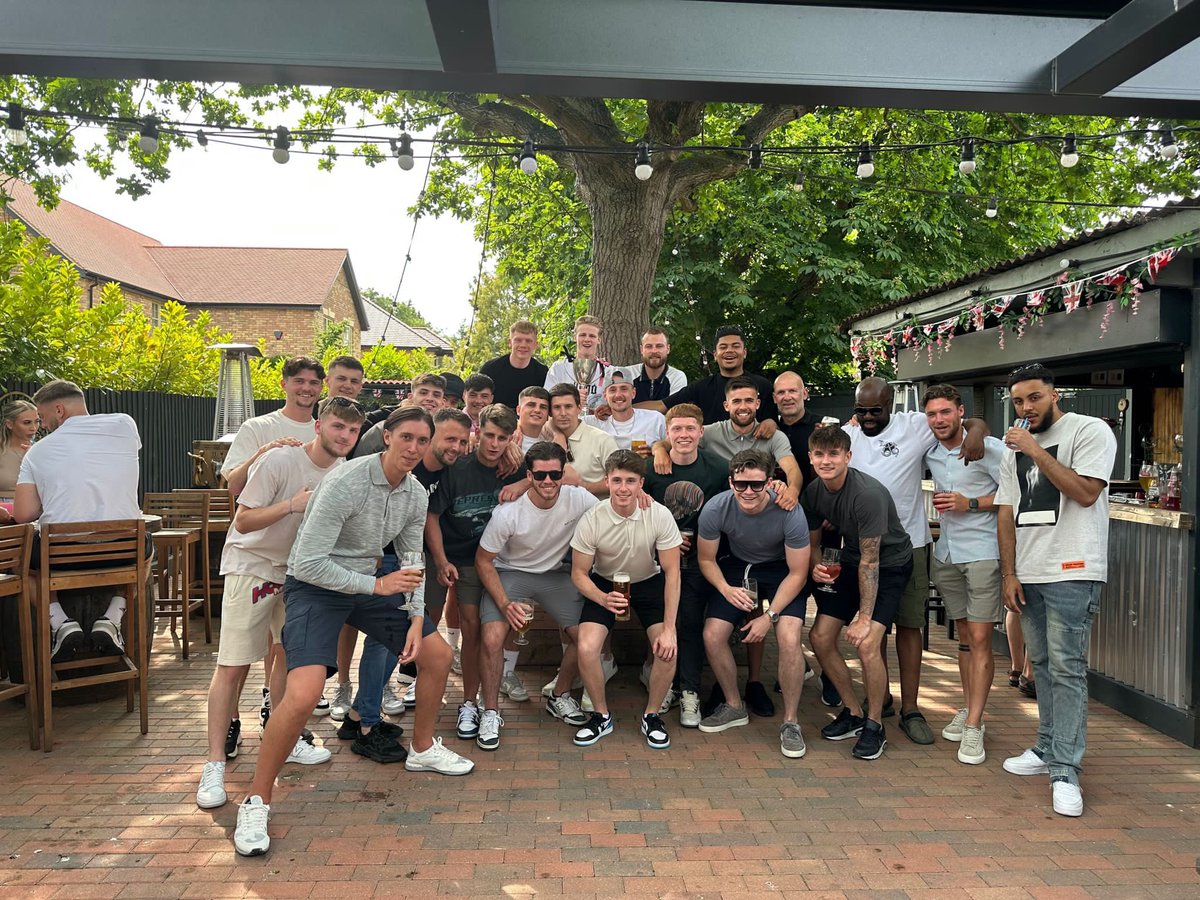 EMT Presentation Recap 17.06.23

Managers player - <a href="/KaneONeill16/">Kane ONeill</a> 

Player’s player - <a href="/charliemilton0/">charlie milton</a> &amp; <a href="/george_mc10/">George McGonagle</a> 

Clubman - <a href="/pender_mason/">MPender86</a> 

GOTS - <a href="/AshleyIngham5/">Ashley Ingham</a> 

A superb day at our local to celebrate another season, thanks to everyone who came🙌🏼

See you all next year 💖