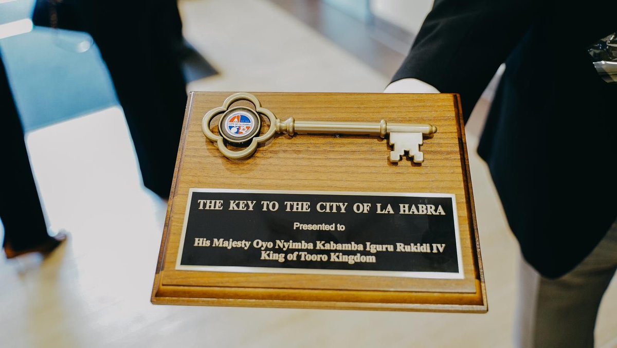 Was greatly honored to receive the KEY to the City of La Habra in California from the City Mayor, His Worship James Gomez as a sign of a Sister City collaboration with Fort Portal Tourism City in areas of Tourism and Cultural Exchanges.Looking forward to hosting him in Tooro!