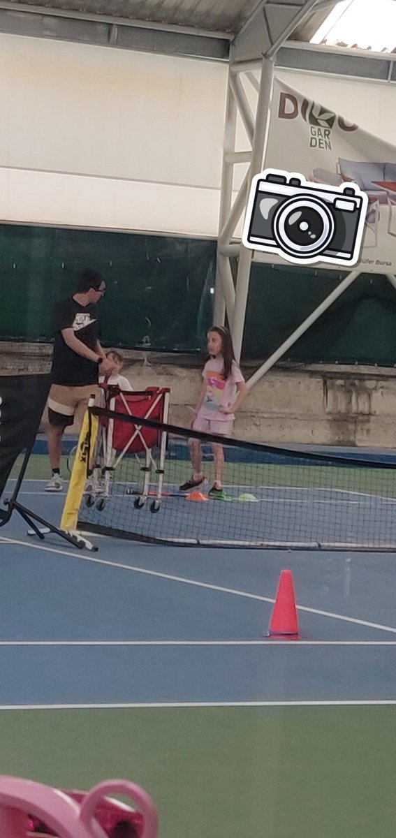 EmreSANGA's tweet photo. ❤️🧿 (@ Meşelipark Tenis Kortları in Bursa) https://t.co/KnmUwxRlE8 https://t.co/bqR8RBa1um