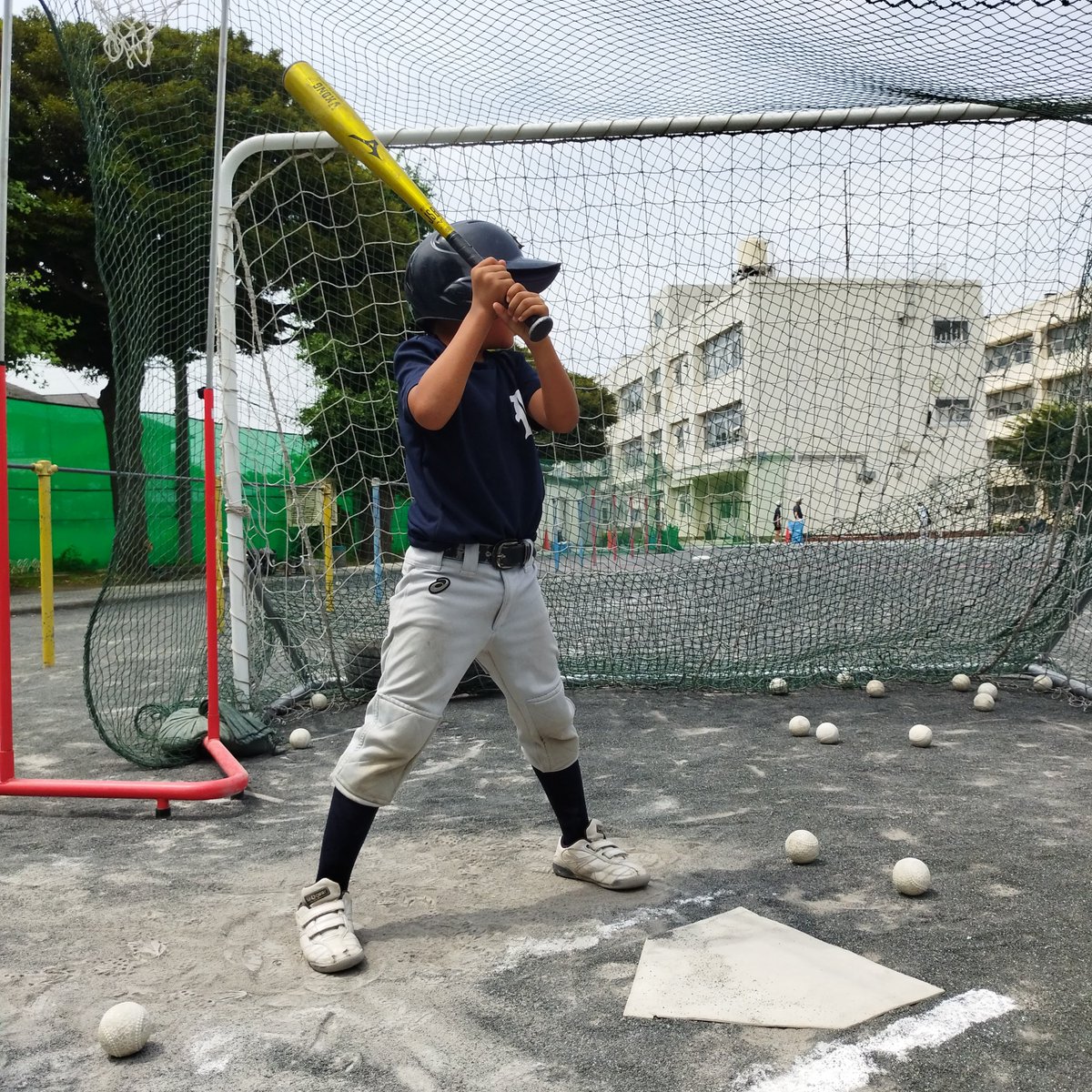 晴天☀☀☀☀

#ピカピカの1年生
#新入部員
#野球大好き

1,2,3年生の新入部が増えて楽しく活動してます。
1〜5年生まだまだ部員募集中！

#別所ベアーズ
#旭小