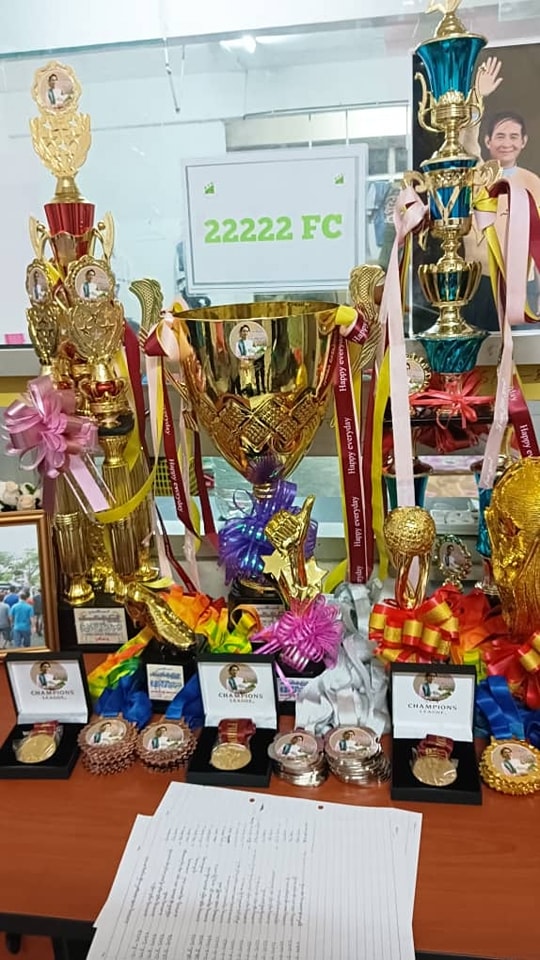 MROSE66943275's tweet photo. မလေးရှားနိုင်ငံတွင် ဒေါ်အောင်ဆန်းစုကြည် ၏ ၇၈ နှစ်ပြည့် မွေးနေ့ အကြို ကျင်းပပြီး တော်လှန်ရေး ရန်ပုံငွေ ဘောလုံးပြိုင်ပွဲ ပြုလုပ် Read more->https://t.co/qLt7wzzXzx

#Freedom_from_Fear
#AcceptNUGRejectMilitary
#2023Jun18Coup #MYANMAR
#WhatsHappeningInMyanmar https://t.co/Mgkndu75aA