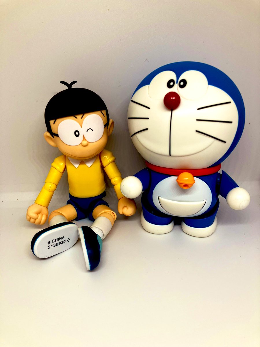 ドラえもんさんとのび太くんのフィギュアをもろたので、開封式をしたのでした😄ヲタ充✨✨✨ https://t.co/GN16m5tn1f