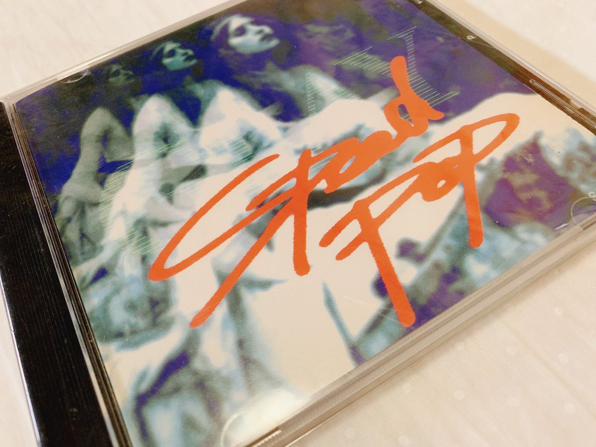 13_46BT's tweet photo. 実家にあるGLAYのメジャーデビューアルバム、「SPEED POP」、何故か中国盤。
#GLAY
#SPEEDPOP
#ボーナストラックあり 
#Anthologyと同じ https://t.co/79vWL6YgTu