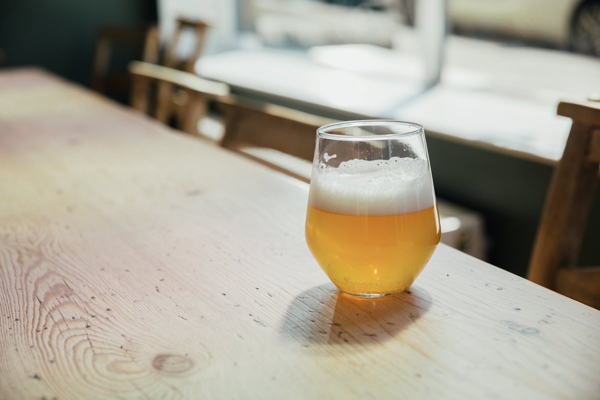 Happy Fathers Day to all who are celebrating! ☀️

If beers yer old man’s thing, we’ve got a gorgeous one in the form of <a href="/kernelbrewery/">Kernel Brewery</a> Wild Citra - a funky foeder from the London legends ✨
