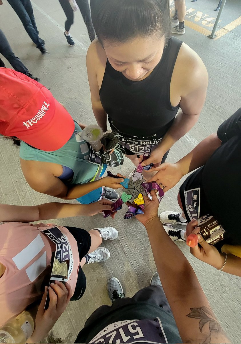 NguyenMath's tweet image. 42km done! Team time of 4h53m. First time doing the relay as a family.