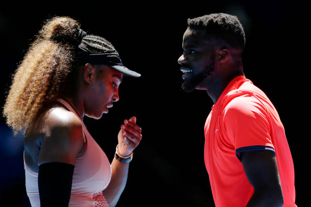AlemTenis's tweet photo. 👨🏿‍🦱🎾FRANCES TIAFOE se tornará amanhã o 7º TENISTA NEGRO a atingir o TOP 10 da ATP e o 15º no geral!

👨🏿ATP
🇺🇸Artur Ashe  2º
🇫🇷🇨🇲Yannick Noah  3º
🇺🇸James Blake  4º
🇫🇷Jo-Wilfried Tsonga  5º
🇫🇷Gael Monfils  6º
🇨🇦Felix Auger-Aliassime  6º
🇺🇸FRANCES TIAFOE  10º

👩🏿‍🦱WTA
🇺🇸Serena Williams 1ª
🇺🇸Venus Williams 1ª
🇯🇵Naomi Osaka 1ª
🇺🇸Sloane Stephens 3ª
🇺🇸Zina Garrison 4ª
🇺🇸Coco Gauff 4ª
🇺🇸Chada Rubin 6ª
🇺🇸Madison Keys 7ª

Vale ainda citar 🇺🇸Althea Gibson, que jogou na década de 1950 e venceu 5 Grand Slams, e 🇺🇸MaliVai Washington, que foi 11º do ranking e finalista de Wimbledon 1996.